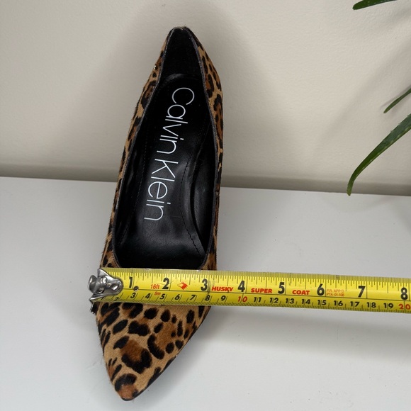 Calvin Klein Leopard Print Calf Hair Pumps Size 10 Pointed Toe Heels - Picture 12 of 12